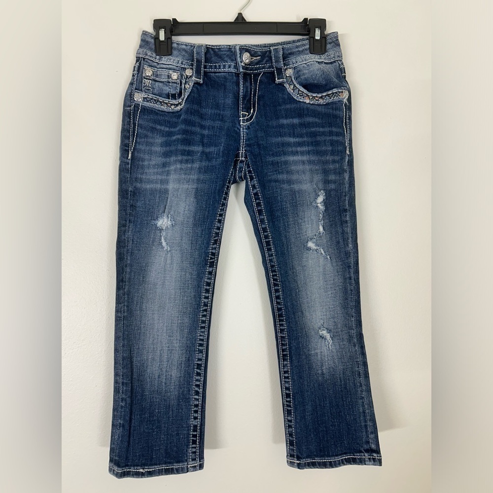 Miss Me Signature Cuffed Capri Distressed Jeans Size 26 Low Rise EUC Bling